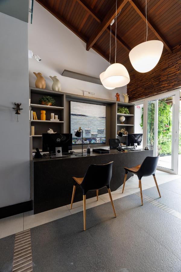 Villa D'Ozio Hotel E Cucina Itajaí Eksteriør billede